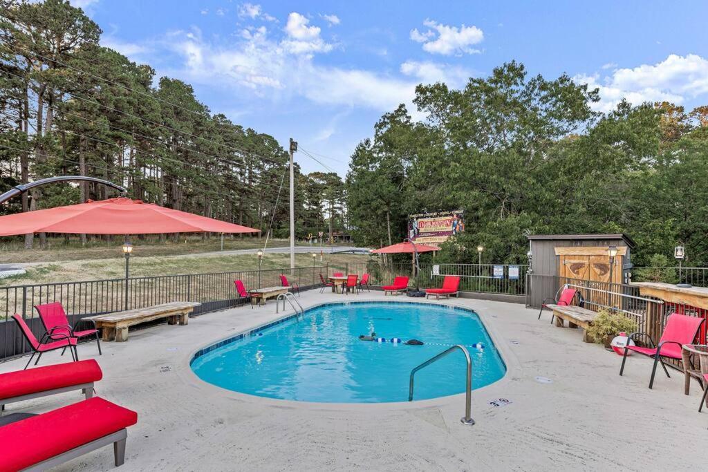 Stonegate King Bed, Wifi, 50in Roku Tv, Salt Water Pool #103